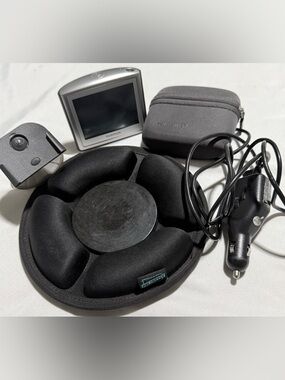 TomTom One 3rd Edition GPS Bundle Car Charger Case GPS Holder & Anti Skid Pad